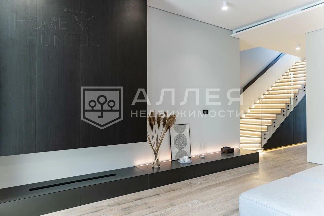 3-этажный таунхаус 244 м² с отделкой