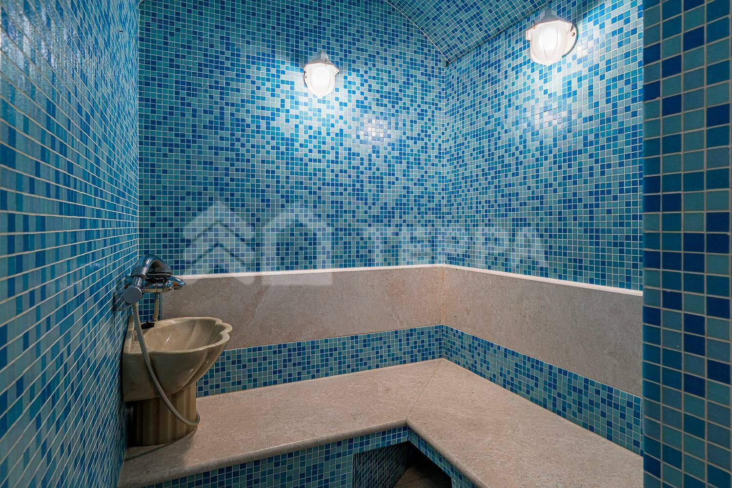 2-этажный коттедж 1 250 м² с отделкой