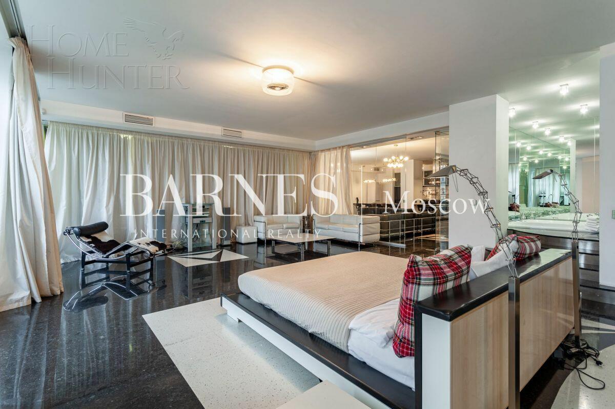 3-КОМН. КВАРТИРА С ОТДЕЛКОЙ 205 М² НА 10 ЭТАЖЕ