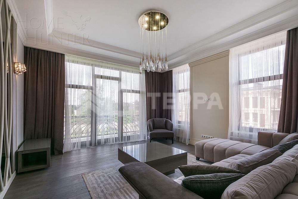 2-этажный коттедж 400 м² с отделкой