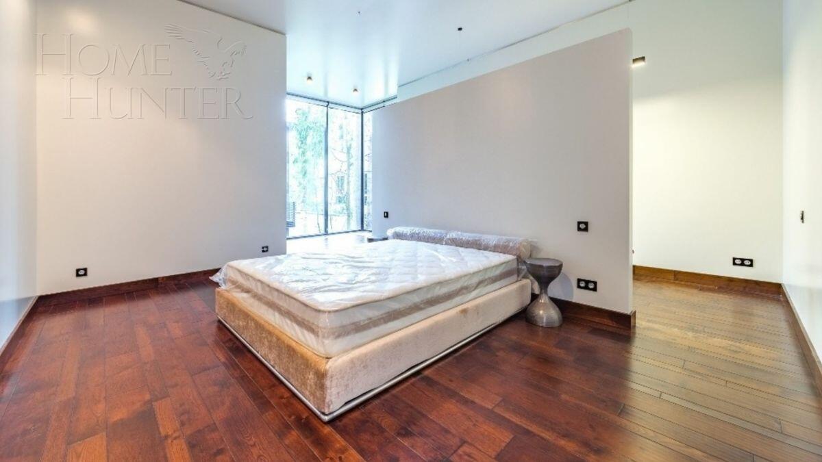 2-этажный коттедж 680 м² с отделкой