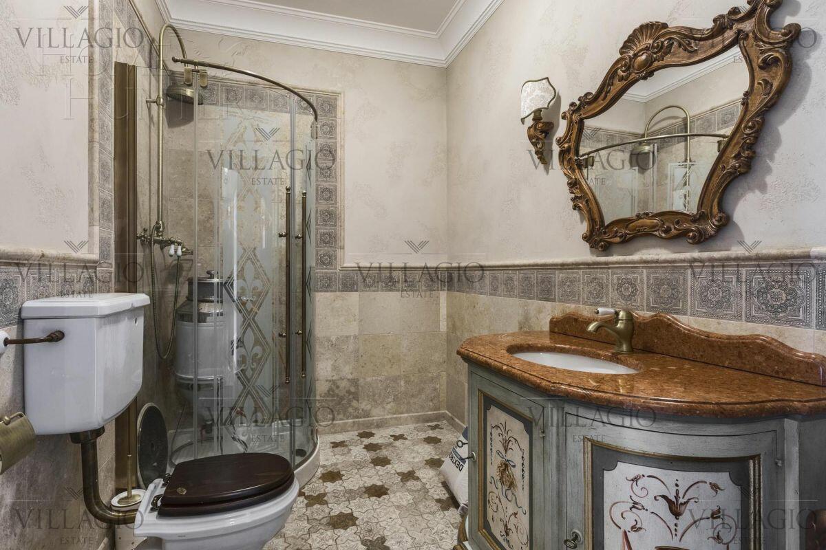 2-этажный коттедж 660 м² с отделкой