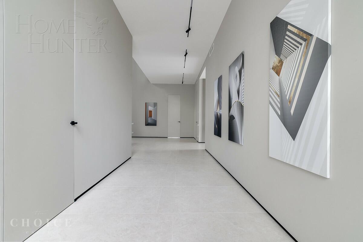 2-этажный коттедж 720 м² с отделкой