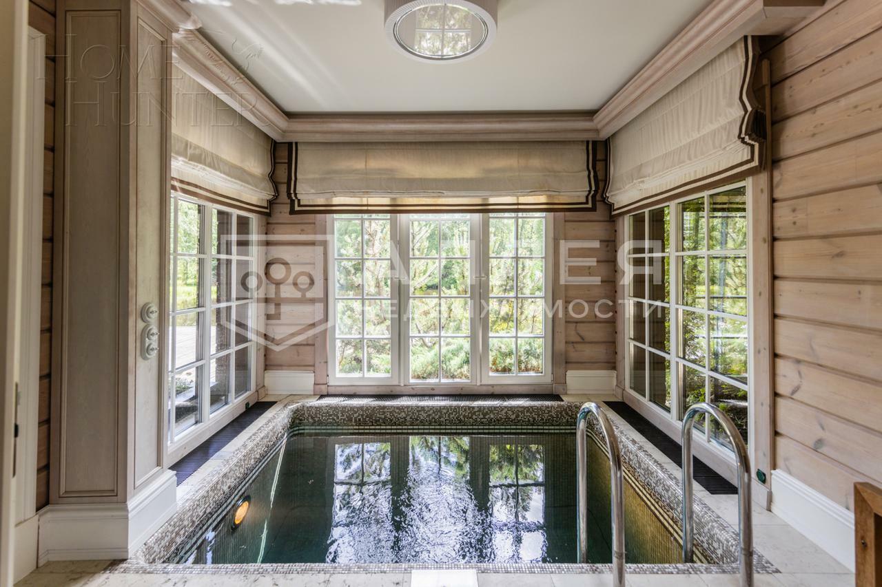 2-этажный коттедж 1 000 м² с отделкой