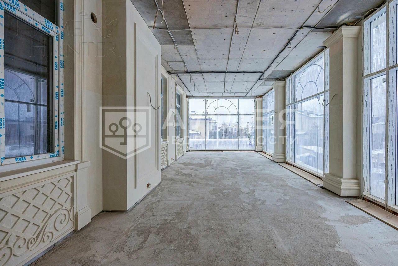 3-этажный коттедж 1 532 м² без отделки