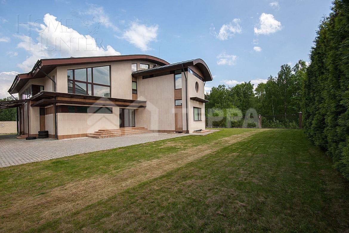 2-этажный коттедж 657 м² с отделкой