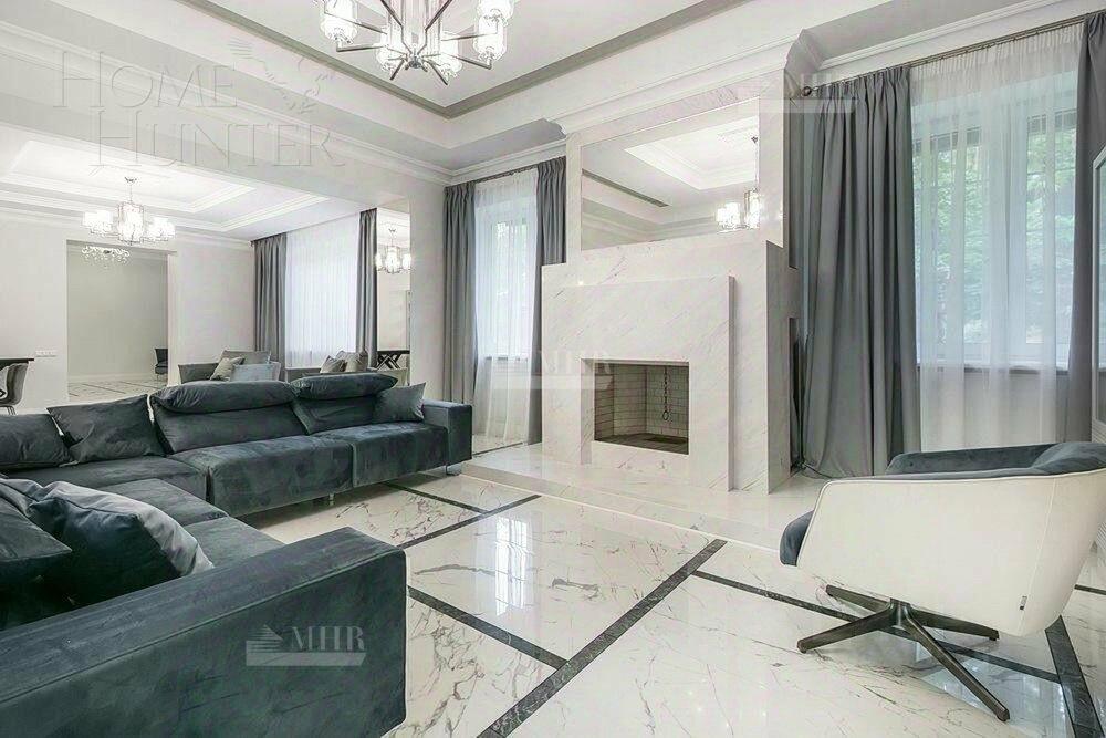 2-этажный коттедж 1 100 м² с отделкой