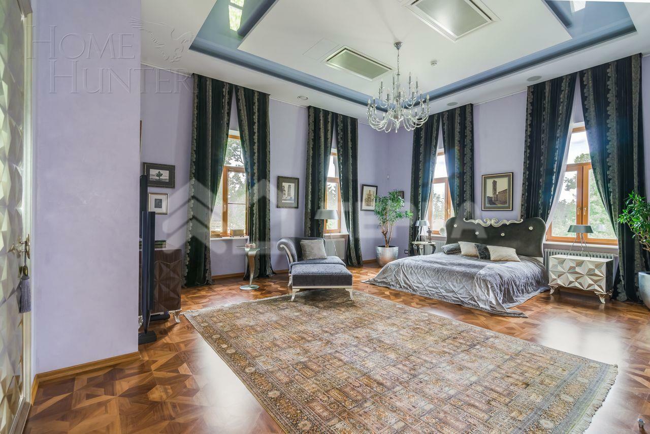 2-этажный коттедж 1 100 м² с отделкой