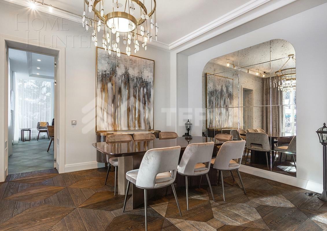 2-этажный коттедж 1 214 м² с отделкой