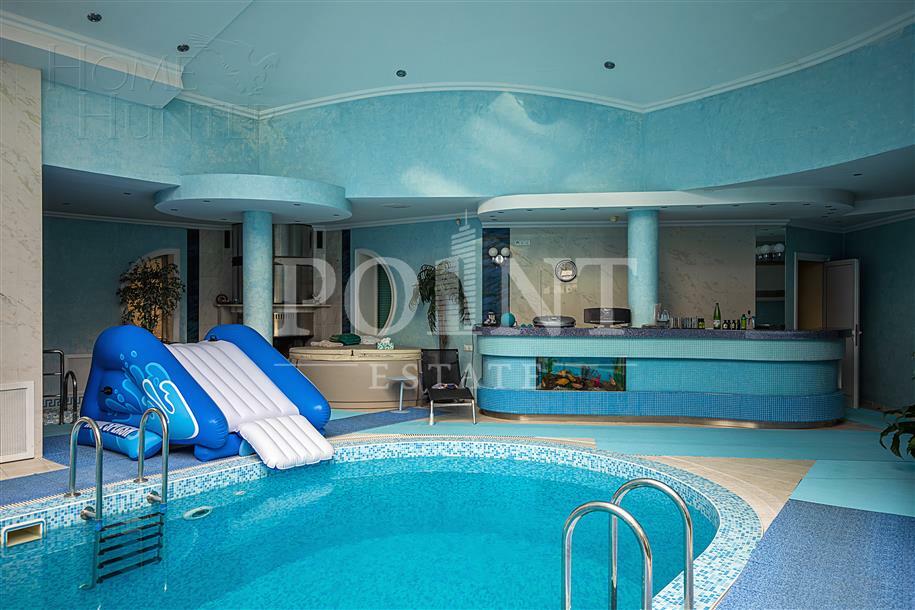 КОТТЕДЖ 1 400 м² с отделкой