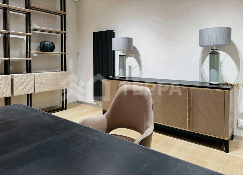 3-этажный коттедж 2 600 м² с отделкой