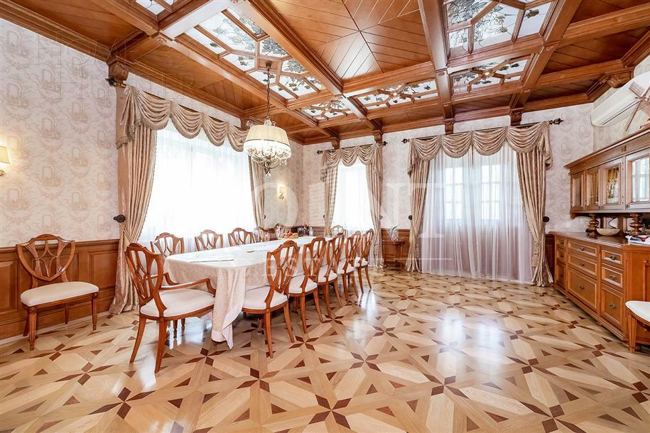 КОТТЕДЖ 2 000 м² с отделкой