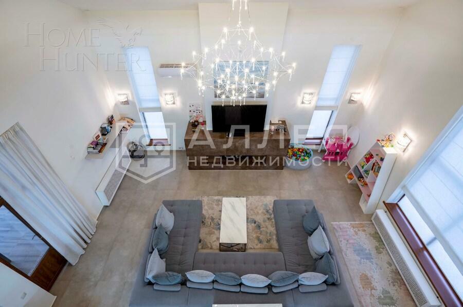 2-этажный коттедж 300 м² с отделкой