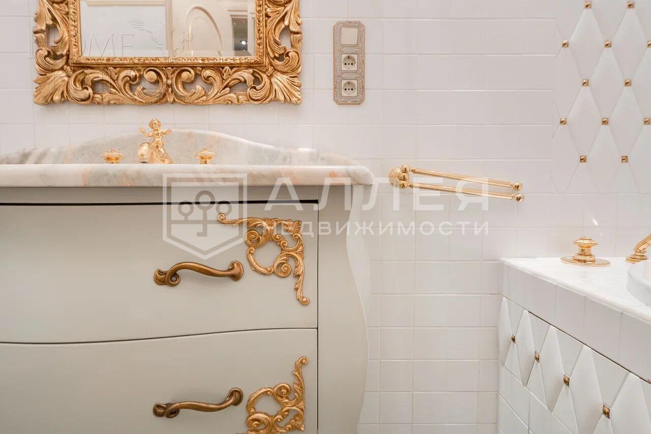 2-этажный коттедж 1 500 м² с отделкой