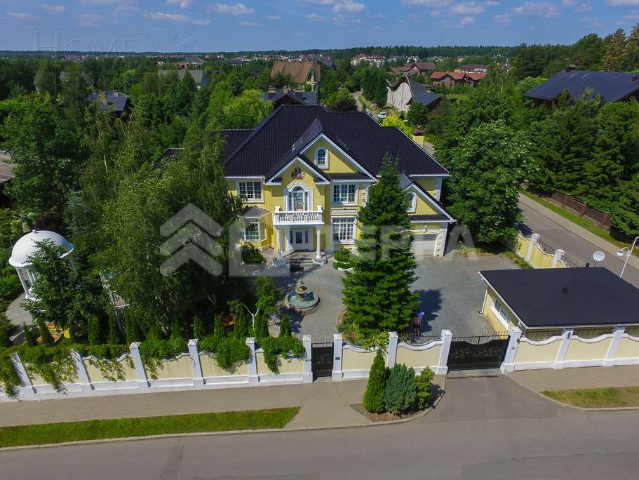 2-этажный коттедж 800 м² с отделкой