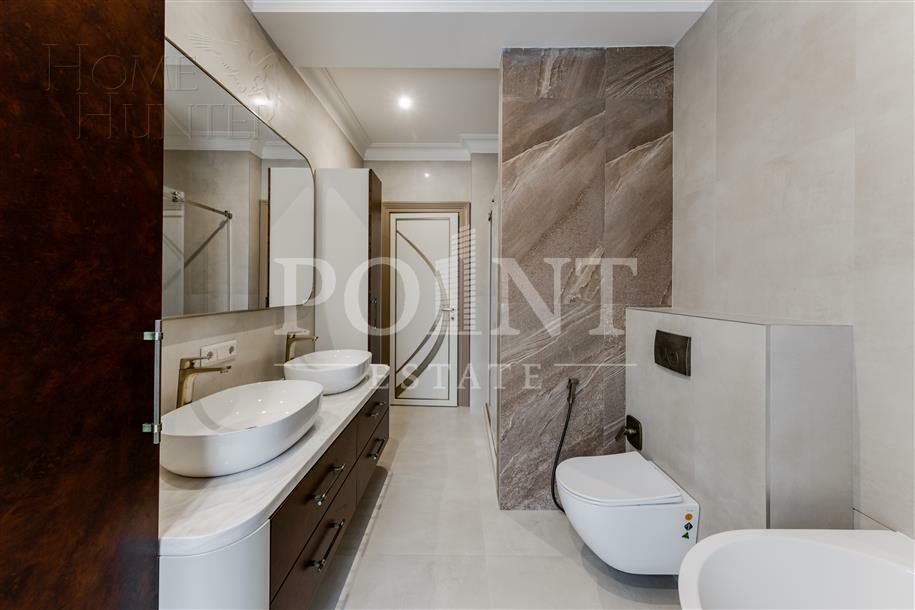 2-этажный коттедж 400 м² с отделкой