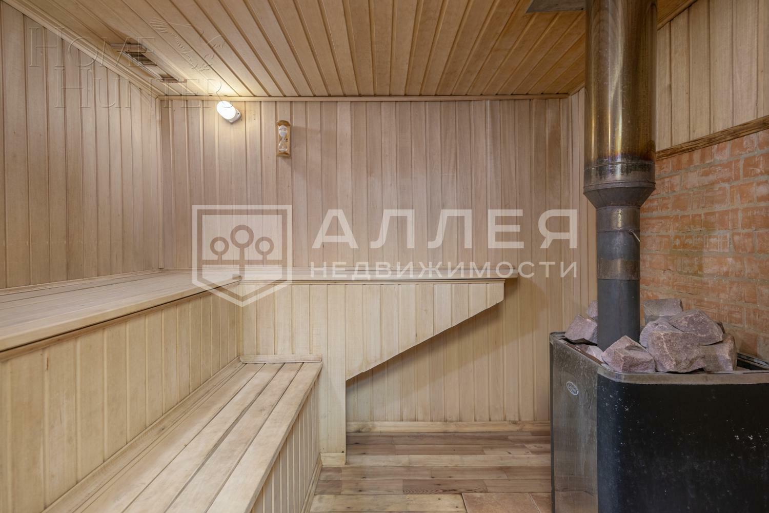 2-этажный коттедж 320 м² с отделкой