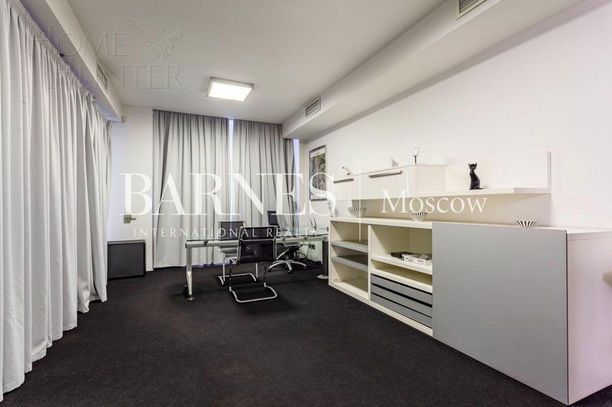 3-КОМН. КВАРТИРА С ОТДЕЛКОЙ 205 М² НА 10 ЭТАЖЕ