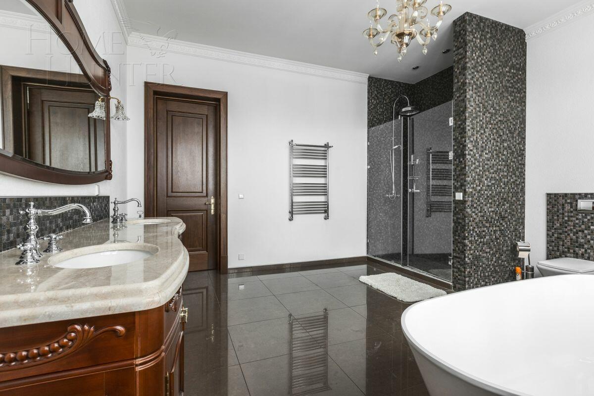 2-этажный коттедж 817 м² с отделкой