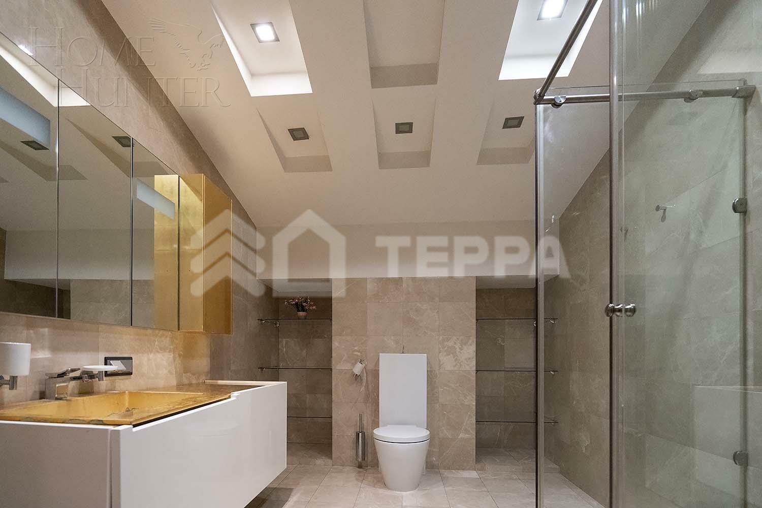 3-этажный таунхаус 350 м² с отделкой