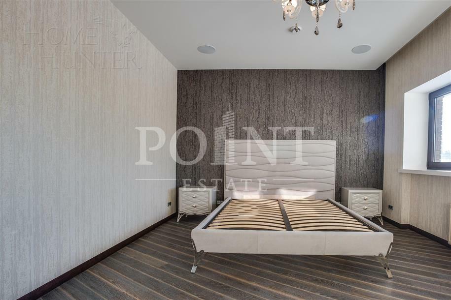 2-этажный коттедж 1 900 м² без отделки