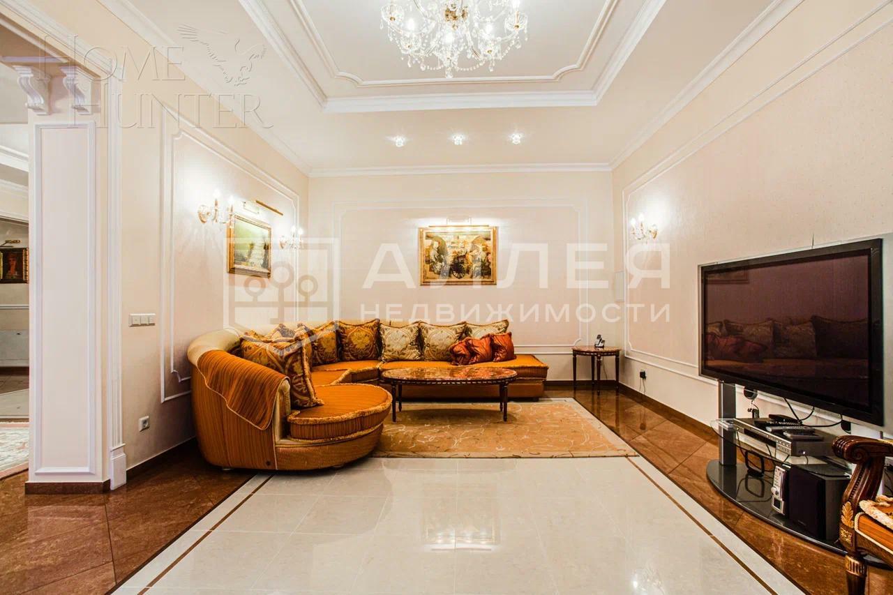 2-этажный коттедж 950 м² с отделкой