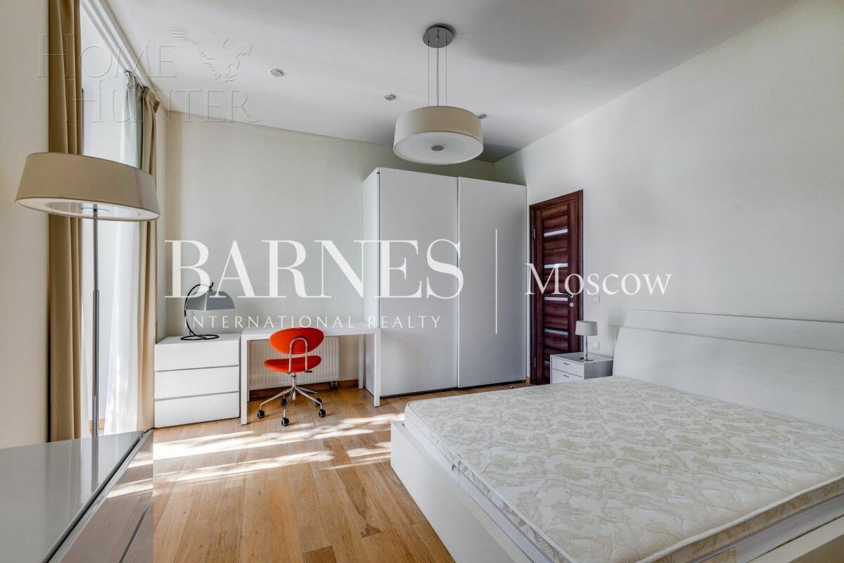 2-этажный таунхаус 380 м² с отделкой