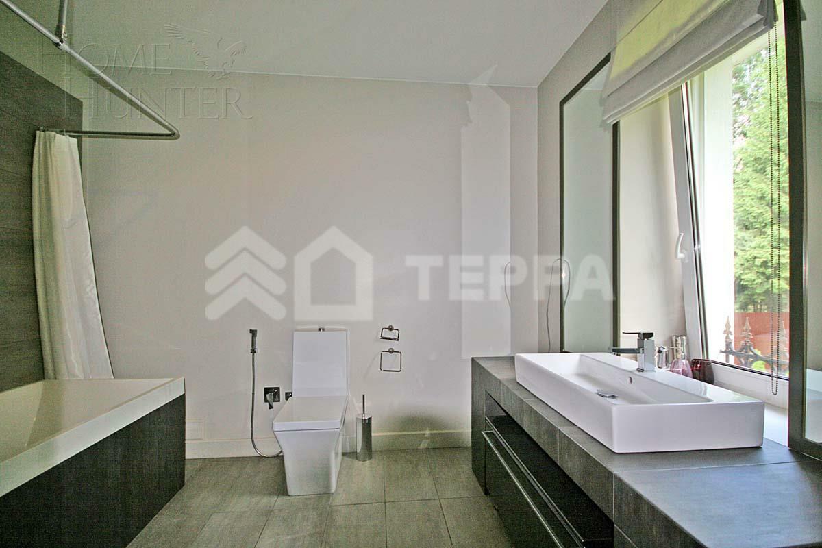 2-этажный коттедж 560 м² с отделкой