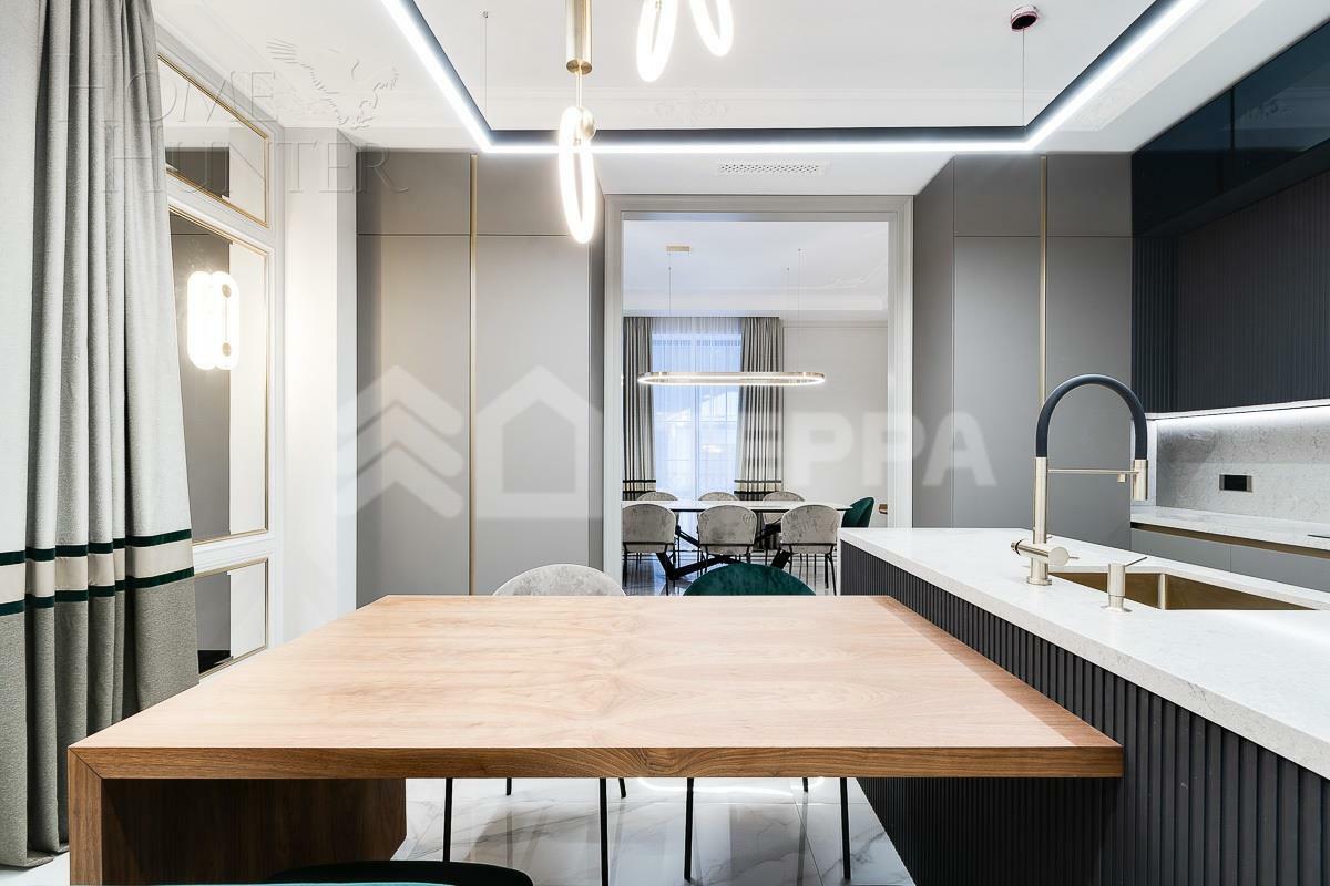 2-этажный коттедж 610 м² с отделкой