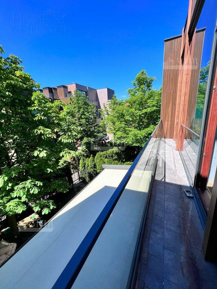 3-этажный таунхаус 169 м² с отделкой