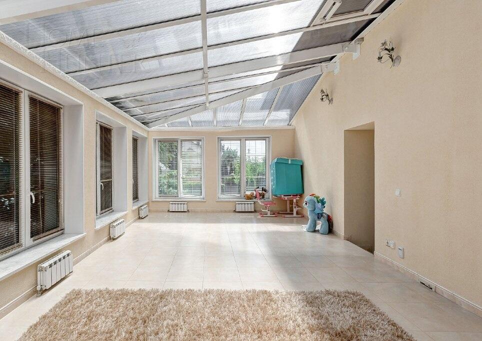 2-этажный коттедж 800 м² с отделкой