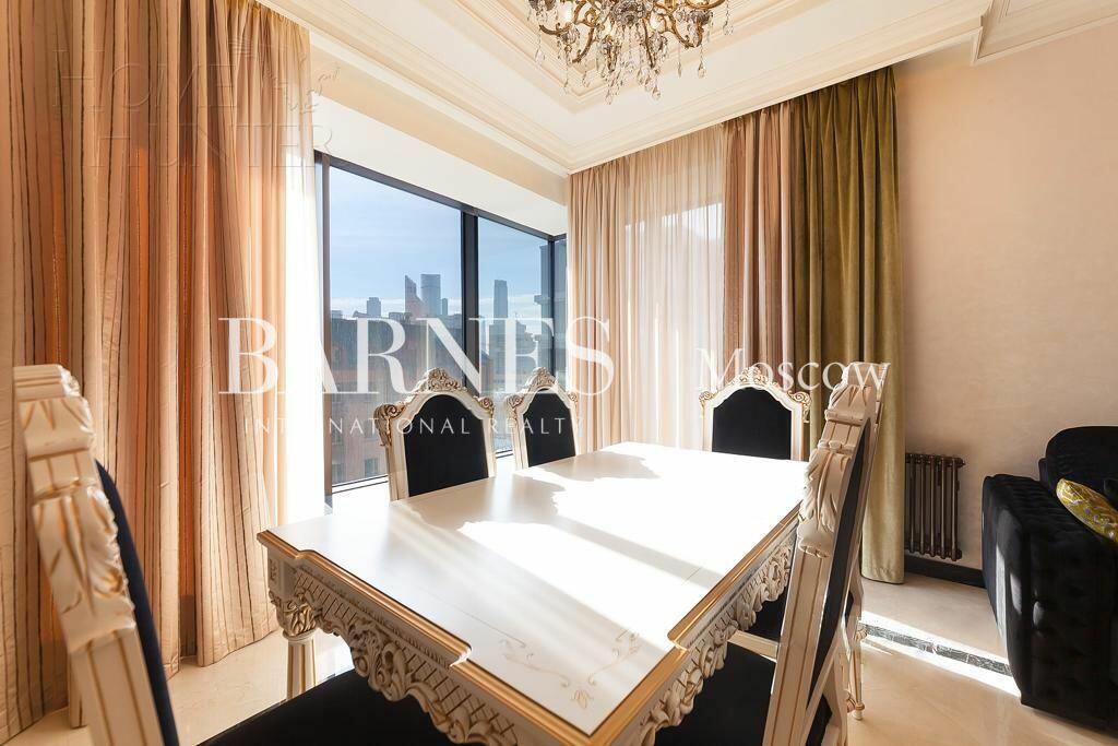 3-КОМН. КВАРТИРА С ОТДЕЛКОЙ 95.9 М² НА 5 ЭТАЖЕ