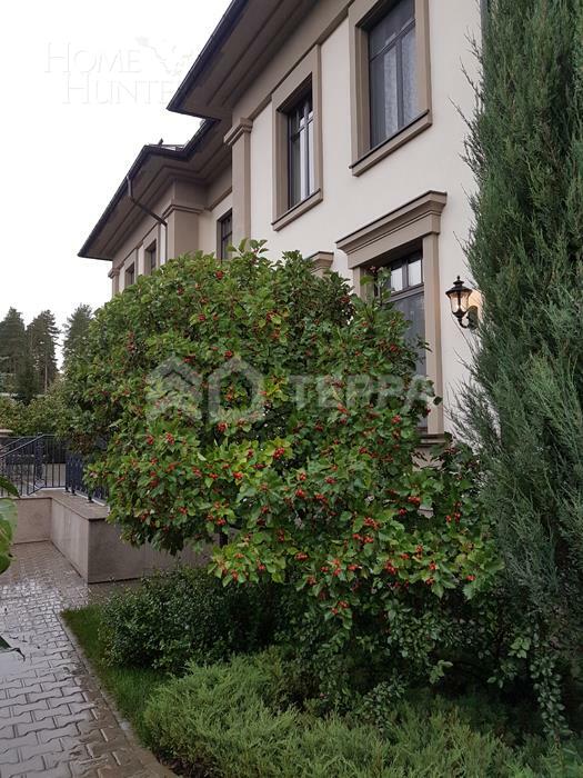 КОТТЕДЖ 972 м² с отделкой