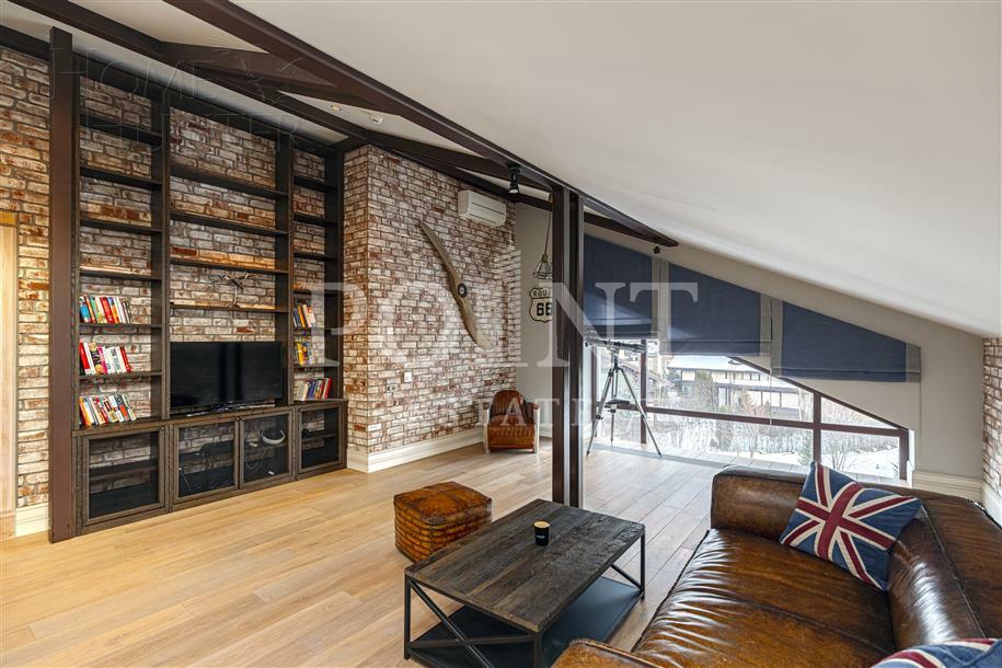 2-этажный коттедж 720 м² с отделкой