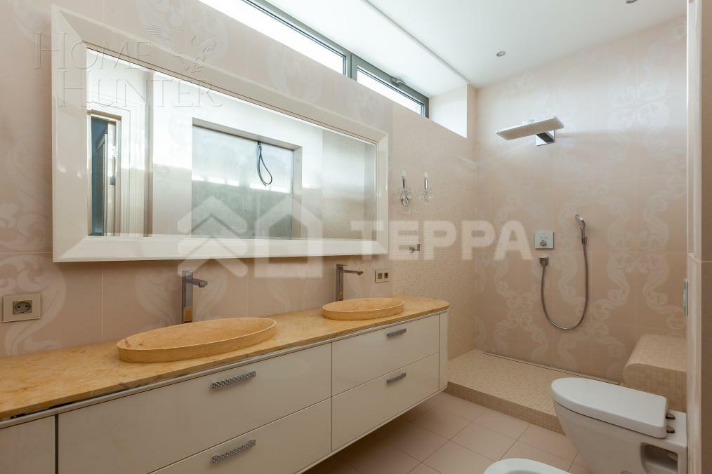 2-этажный коттедж 780 м² с отделкой