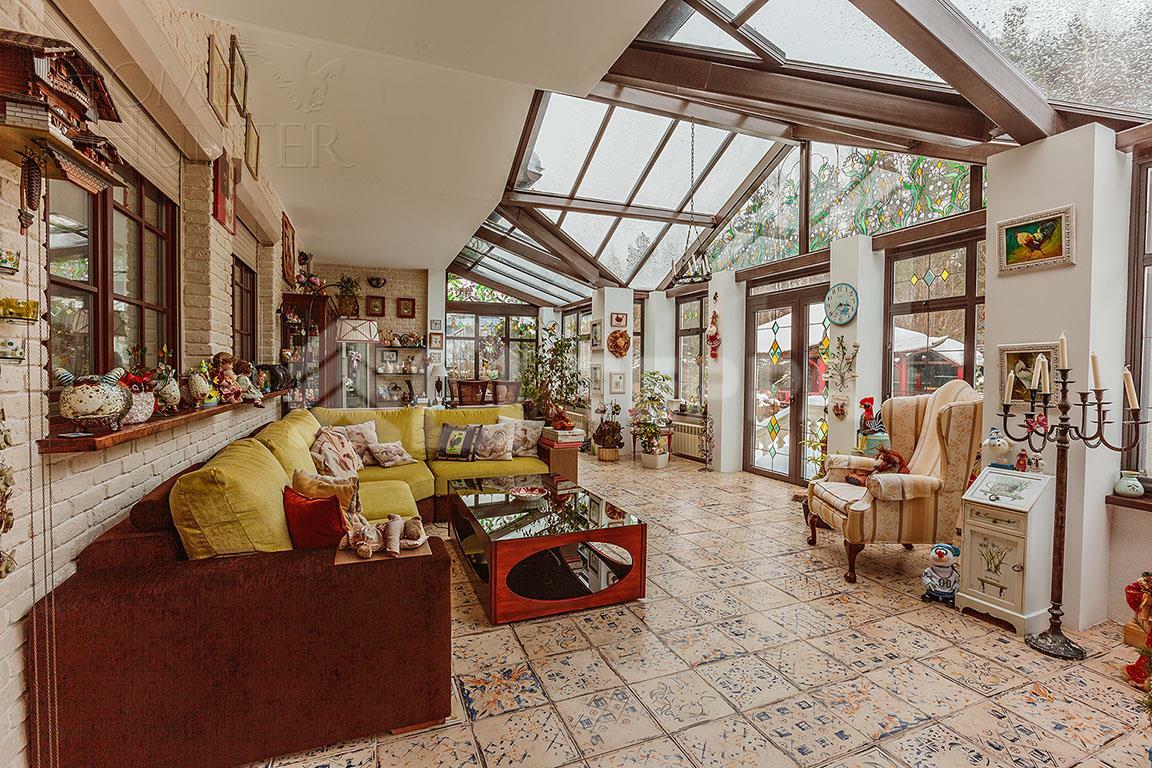 2-этажный коттедж 720 м² с отделкой