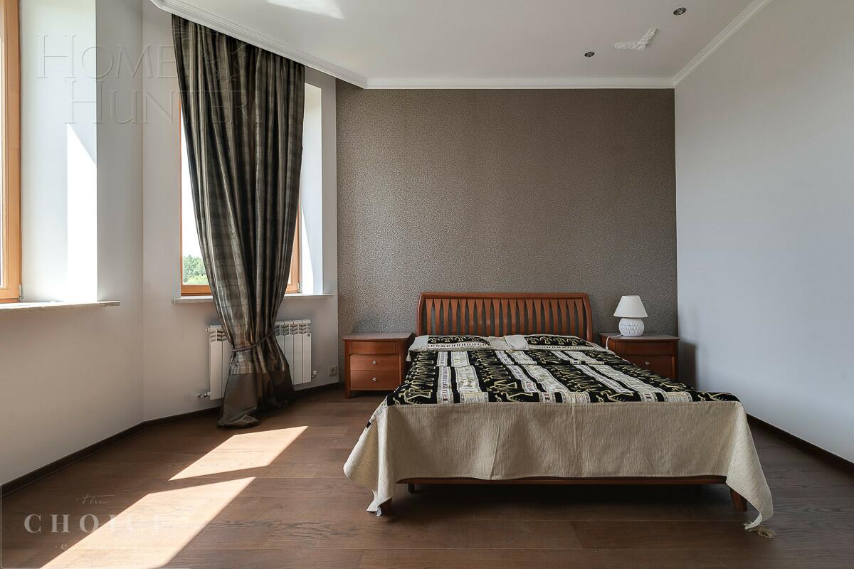 2-этажный коттедж 750 м² с отделкой