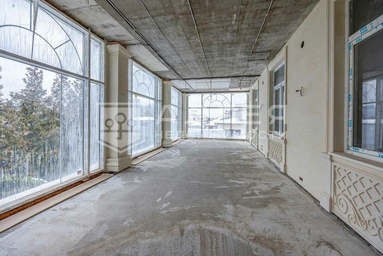 3-этажный коттедж 1 532 м² без отделки