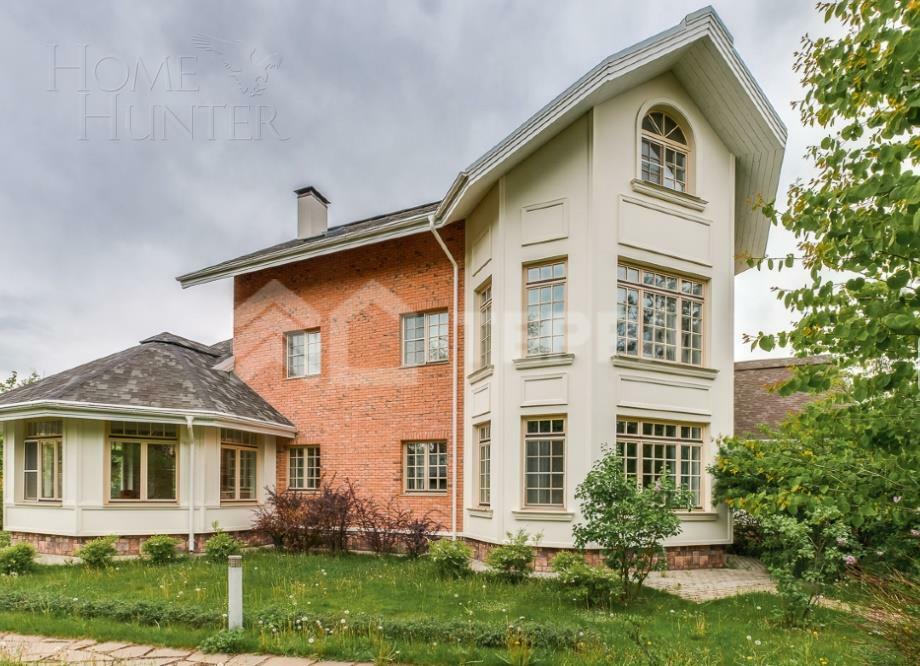 2-этажный коттедж 550 м² с отделкой