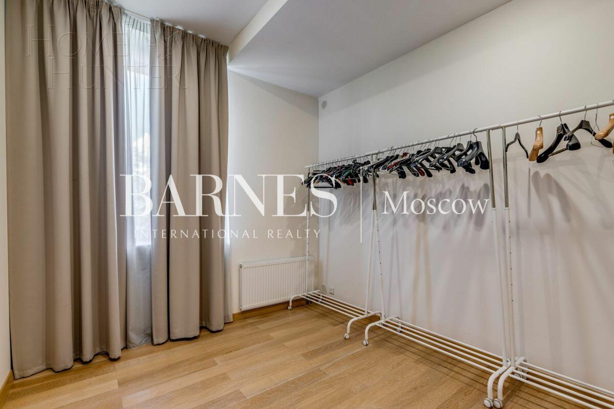 2-этажный таунхаус 380 м² с отделкой