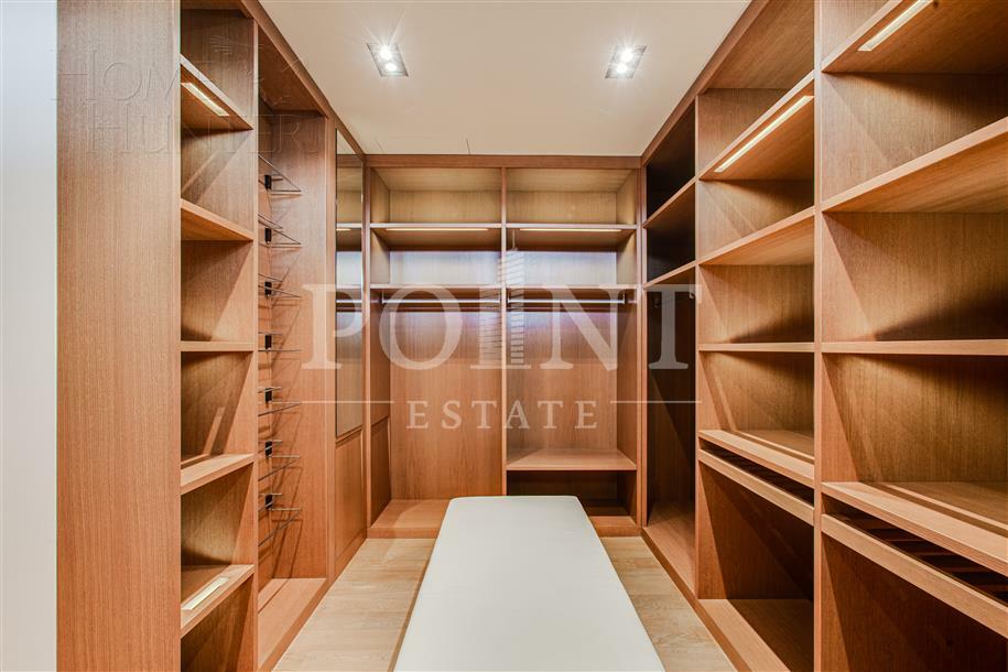 2-этажный коттедж 1 508 м² с отделкой