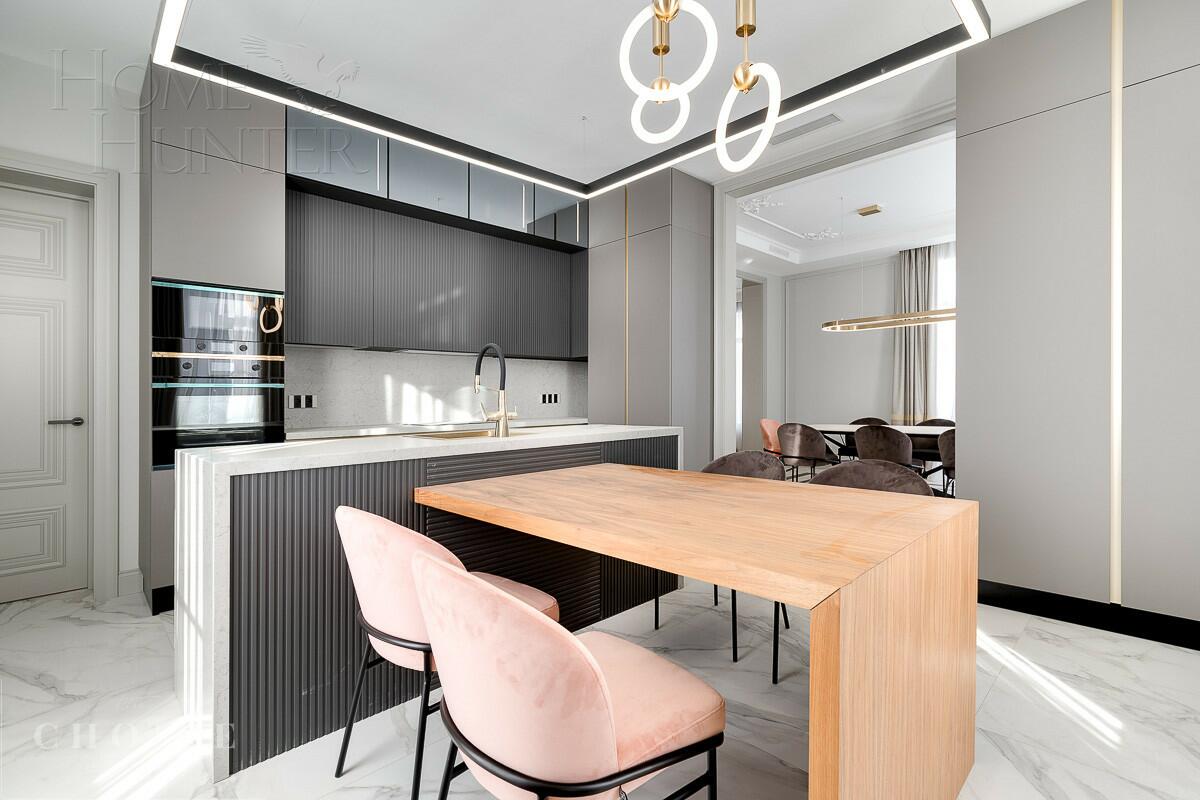 2-этажный коттедж 610 м² с отделкой