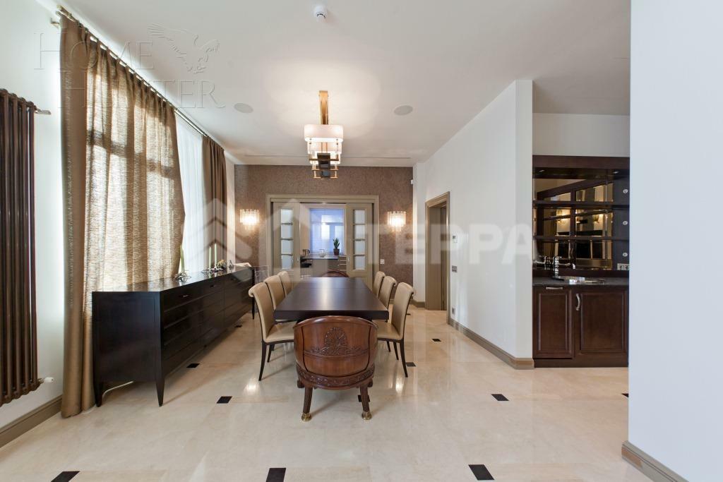 2-этажный коттедж 1 200 м² с отделкой