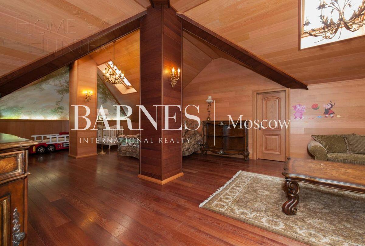 2-этажный коттедж 1 400 м² с отделкой