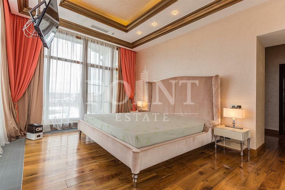 2-этажный коттедж 1 250 м² с отделкой