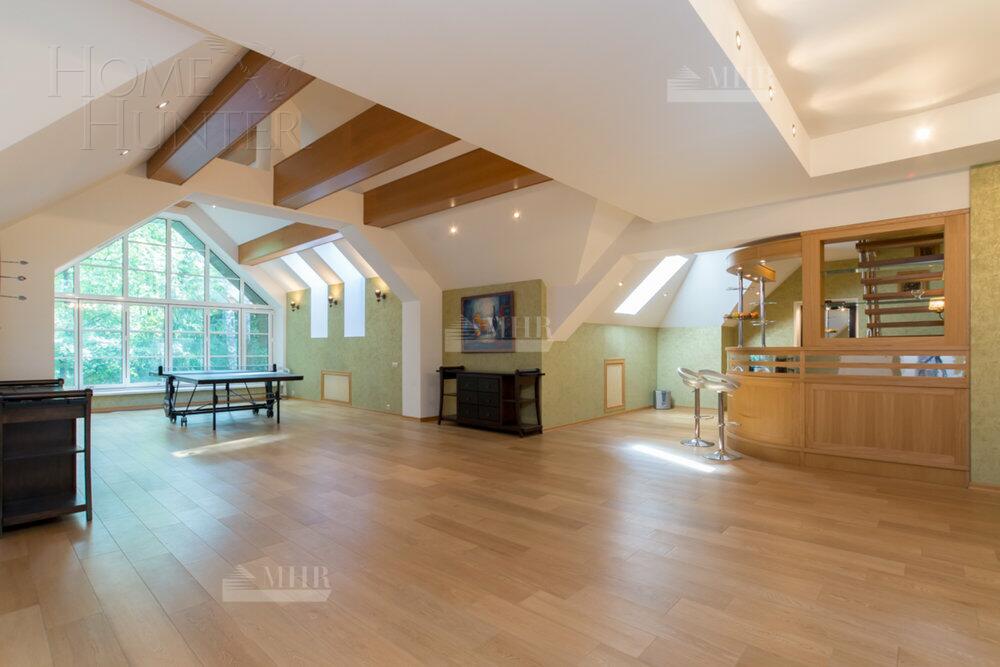 2-этажный коттедж 850 м² с отделкой