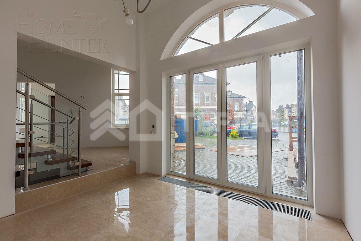 ТАУНХАУС 420 м² с отделкой