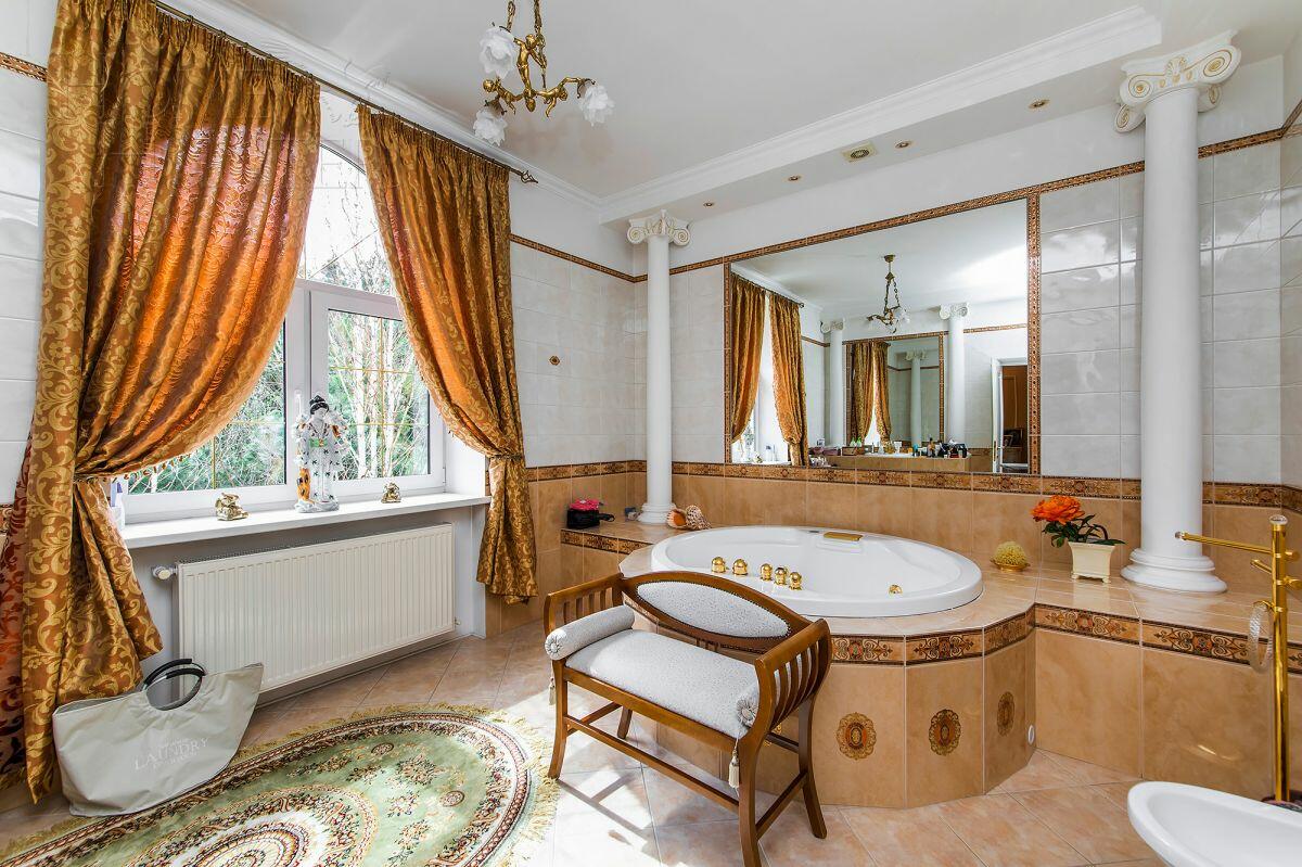 3-этажный коттедж 780 м² с отделкой