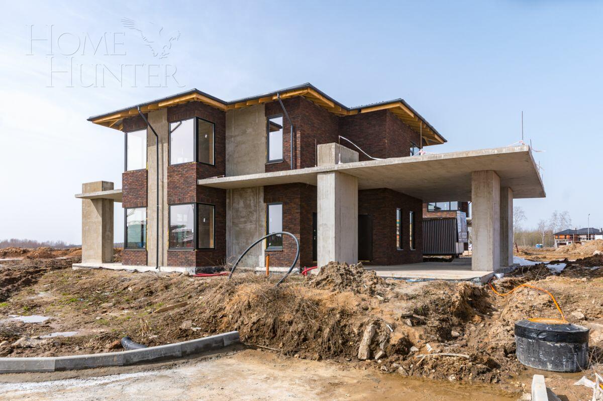 2-этажный коттедж 320 м² без отделки