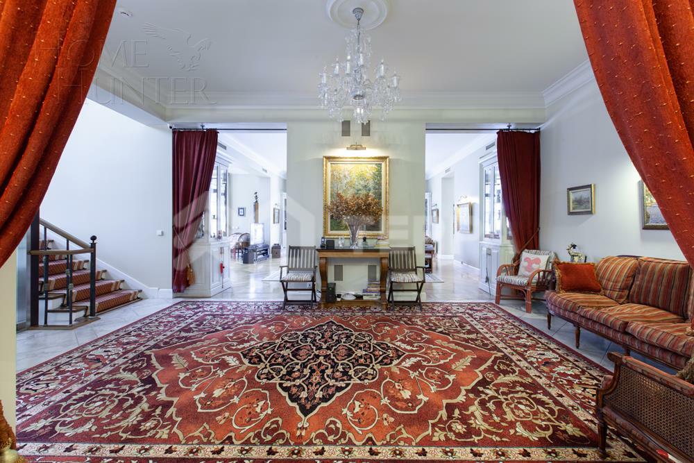 КОТТЕДЖ 972 м² с отделкой